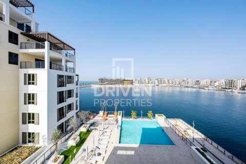 Apartment in La Mer, Jumeirah, Dubai 3 bedrooms, 196.4 sq.m. № 128752 - photo 15