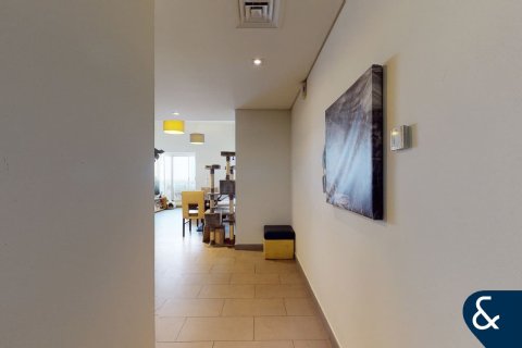 Купить квартиру в Dubai Sports City, Дубай: 2 спальни, 94м², № 91232 - фото 11