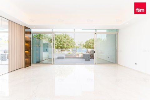 Villa in Al Furjan, Dubai 4 bedrooms, 221.2 sq.m. № 58926 - photo 27