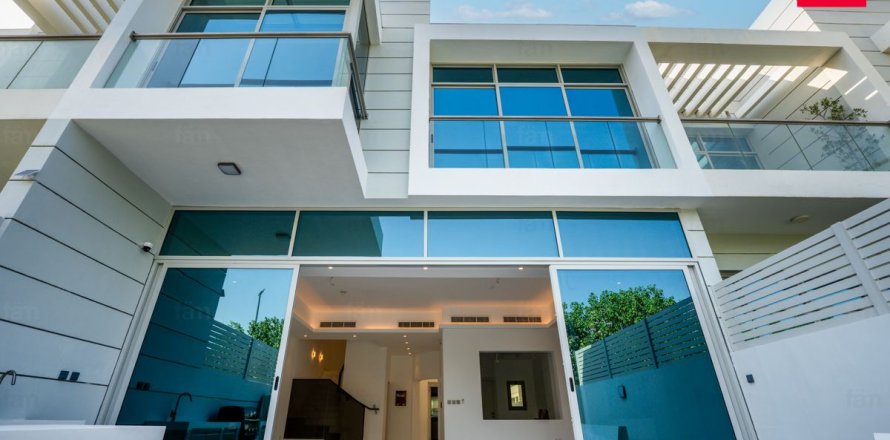 Villa in Al Furjan, Dubai 4 bedrooms, 221.2 sq.m. № 58926