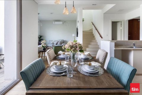 Townhouse in Town Square, Dubai 3 bedrooms, 219.5 sq.m. № 59811 - photo 5