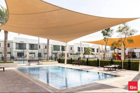 Townhouse in Town Square, Dubai 3 bedrooms, 219.5 sq.m. № 59811 - photo 13