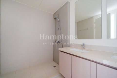 Снять в аренду квартиру в Dubai South (Dubai World Central), Дубай: 2 спальни, 113.06295100м², № 115070 - фото 11