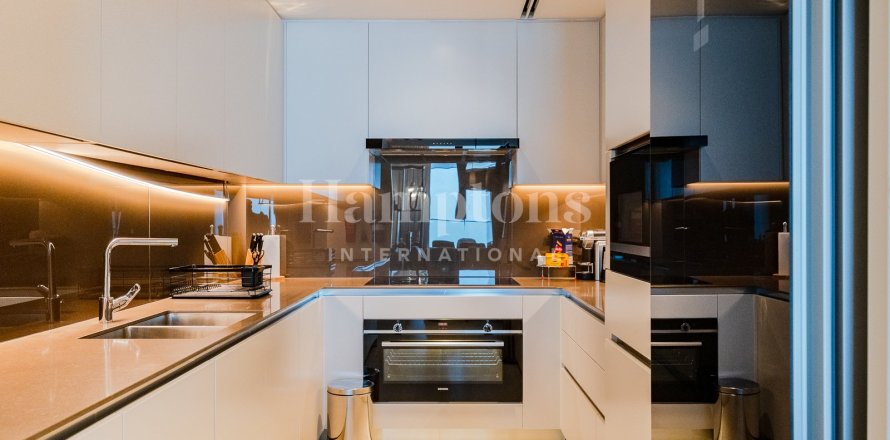 Ático en Jumeirah Beach Residence, Dubai, 4 dormitorios, 284.19 m², № 115064