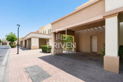 Villa en Springs 2, The Springs, Dubai, 2 dormitorios, 241.27 m², № 142801 - foto 21