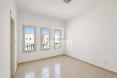 Villa en Springs 2, The Springs, Dubai, 2 dormitorios, 241.27 m², № 142801 - foto 6