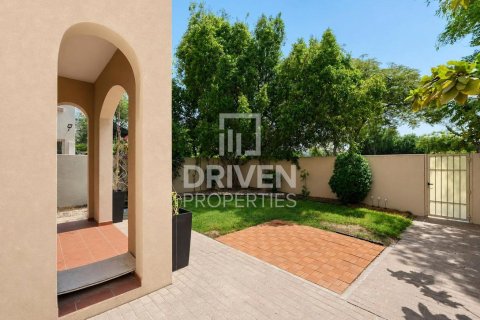Villa en Springs 2, The Springs, Dubai, 2 dormitorios, 241.27 m², № 142801 - foto 28