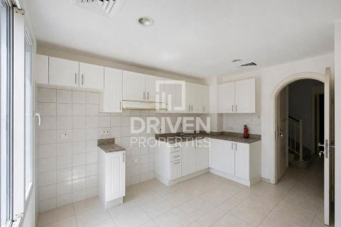 Villa en Springs 2, The Springs, Dubai, 2 dormitorios, 241.27 m², № 142801 - foto 15
