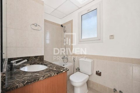 Villa en Springs 2, The Springs, Dubai, 2 dormitorios, 241.27 m², № 142801 - foto 19