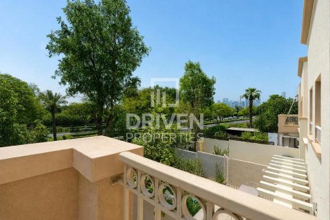 Villa en Springs 2, The Springs, Dubai, 2 dormitorios, 241.27 m², № 142801 - foto 26