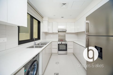 Villa à Dubai Hills Estate, Dubai, 3 chambres, 209 m², № 137429 - photo 7