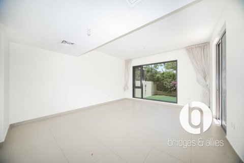 Villa à Dubai Hills Estate, Dubai, 3 chambres, 209 m², № 137429 - photo 2