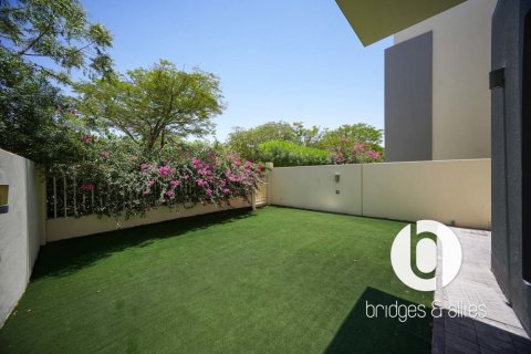 Villa à Dubai Hills Estate, Dubai, 3 chambres, 209 m², № 137429