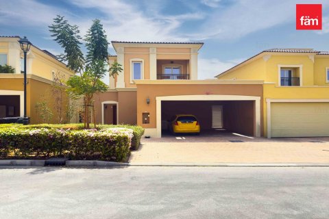 Villa in Dubai 3 bedrooms, 325 sq.m. № 137820 - photo 4