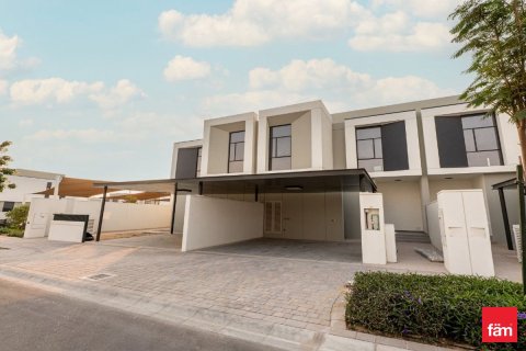 Townhouse in Al Furjan, Dubai 3 bedrooms, 239.3 sq.m. № 23099 - photo 1