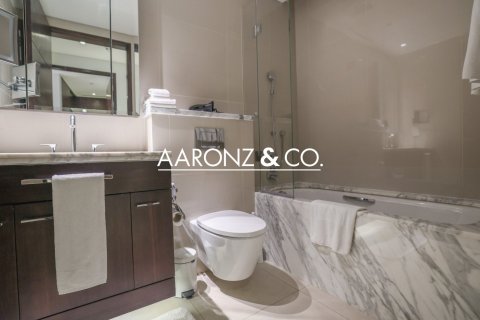 Hôtels-appartement à Downtown Dubai (Downtown Burj Dubai), Dubai, 3 chambres, 226 m², № 100482 - photo 18