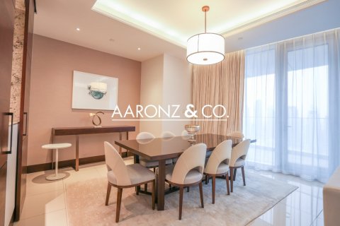 Hôtels-appartement à Downtown Dubai (Downtown Burj Dubai), Dubai, 3 chambres, 226 m², № 100482 - photo 4