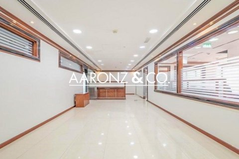 Bureau à Jumeirah Lake Towers, Dubai, 630 m², № 100484 - photo 6