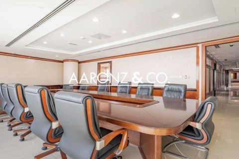 Bureau à Jumeirah Lake Towers, Dubai, 630 m², № 100484 - photo 4