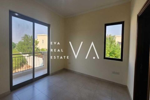 Villa in Dubai 5 bedrooms, 638.5 sq.m. № 52797 - photo 3