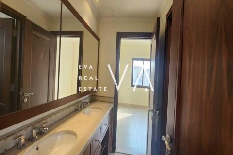 Villa in Dubai 5 bedrooms, 638.5 sq.m. № 52797 - photo 20