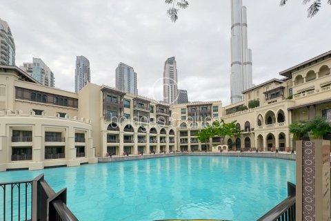 Appartement à Old Town, Dubai, 2 chambres, 171.8 m², № 18393 - photo 7