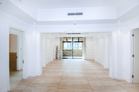 Appartement à Old Town, Dubai, 2 chambres, 171.8 m², № 18393 - photo 2