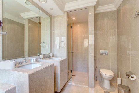 Appartement à Old Town, Dubai, 2 chambres, 171.8 m², № 18393 - photo 16