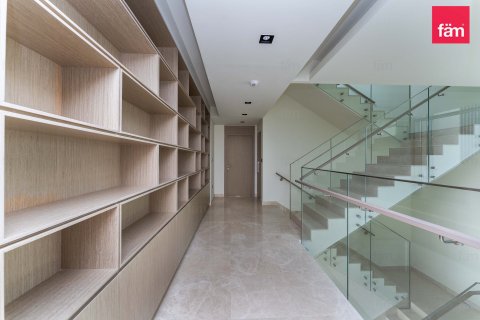 Villa à Dubai Hills Estate, Dubai, 5 chambres, 707.5 m², № 100323 - photo 17
