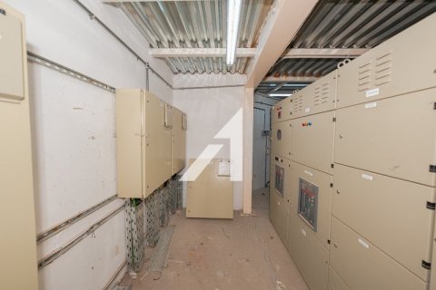 Снять в аренду склад в Al Qusais Industrial Area, Аль-Кусаис, Дубай: 2601.3м², № 11097 - фото 5