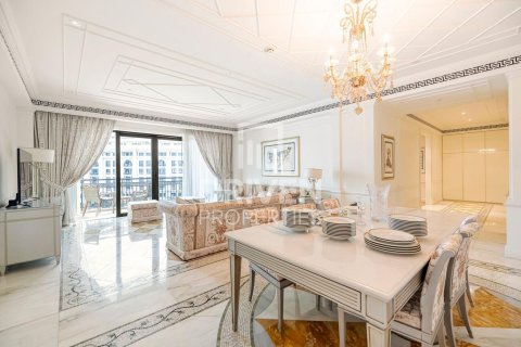 Apartment in Palazzo Versace, Culture Village, Dubai 3 bedrooms, 208.01 sq.m. № 135531 - photo 10