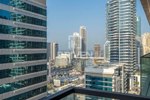 Apartamento en Dubai Marina, Dubai, 1 dormitorio, 70.89 m², № 135542