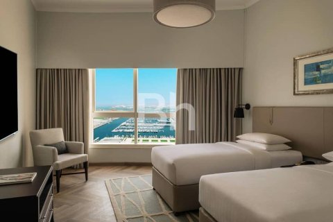 Hotel Apartment in Dubai Marina, Dubai 3 bedrooms, 220 sq.m. № 21392 - photo 5