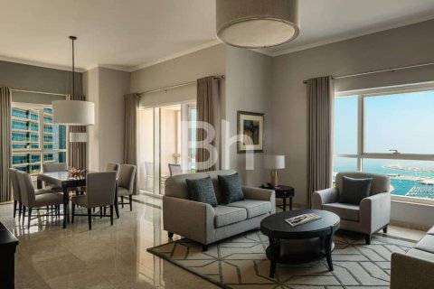 Hotel Apartment in Dubai Marina, Dubai 3 bedrooms, 220 sq.m. № 21392 - photo 1