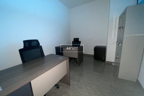 Oficina en Business Bay, Dubai, 135.1 m², № 11331 - foto 6