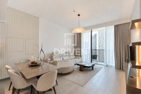 Apartamento en Jumeirah Village Circle, Dubai, 3 dormitorios, 121.8 m², № 128571 - foto 2
