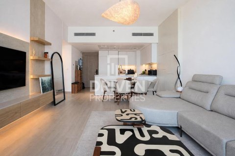 Apartamento en Jumeirah Village Circle, Dubai, 3 dormitorios, 121.8 m², № 128571 - foto 5