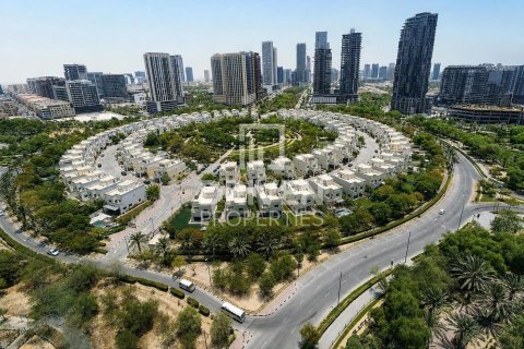 Apartamento en Jumeirah Village Circle, Dubai, 3 dormitorios, 121.8 m², № 128571 - foto 9