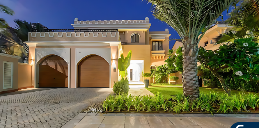 Villa in Garden Homes, Palm Jumeirah, Dubai 4 bedrooms, 622 sq.m. № 76759