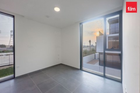 Villa in Dubai 4 bedrooms, 302.3 sq.m. № 76846 - photo 28