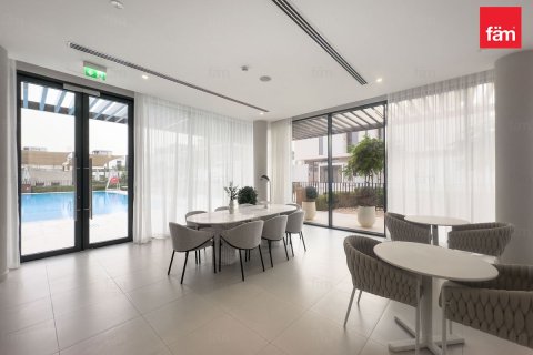 Villa in Dubai 4 bedrooms, 302.3 sq.m. № 76846 - photo 5