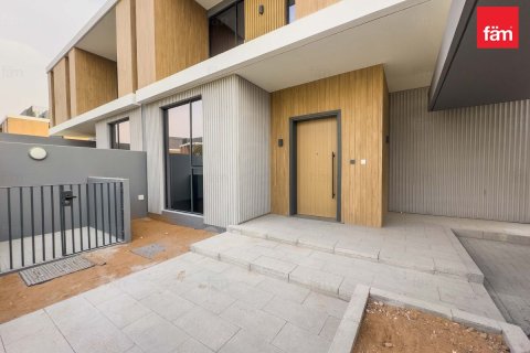 Villa in Dubai 4 bedrooms, 302.3 sq.m. № 76846 - photo 22