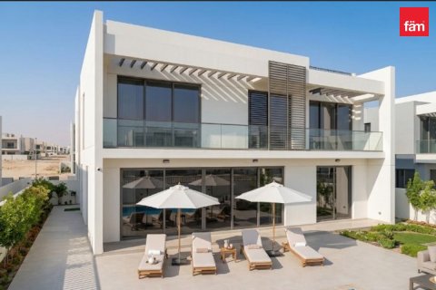 Villa in Al Furjan, Dubai 5 bedrooms, 600 sq.m. № 137779 - photo 9