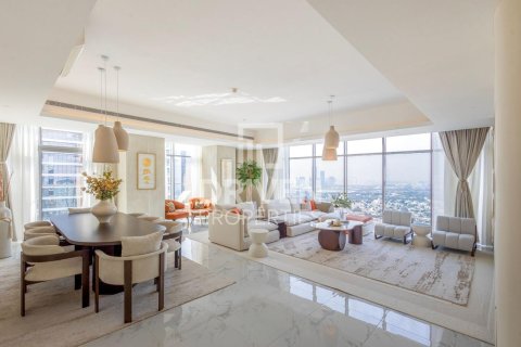 Apartment in Downtown Dubai (Downtown Burj Dubai), Dubai 4 bedrooms, 302.21 sq.m. № 136094 - photo 3