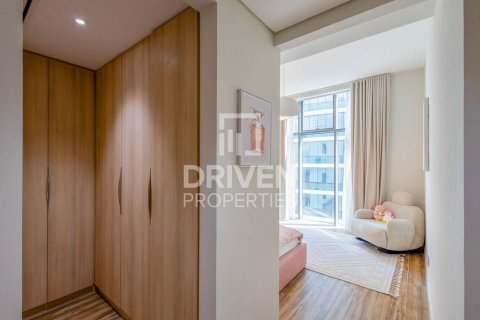 Apartment in Downtown Dubai (Downtown Burj Dubai), Dubai 4 bedrooms, 302.21 sq.m. № 136094 - photo 13
