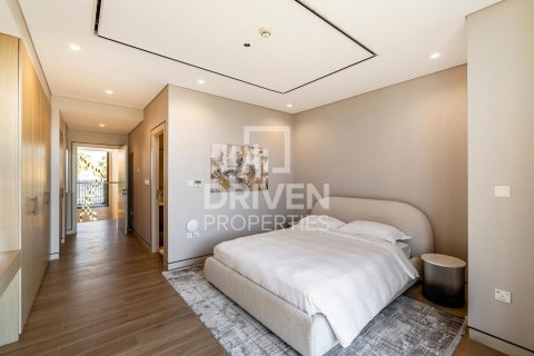 Villa in Jumeirah Bay Island, Jumeirah, Dubai 3 bedrooms, 274.53 sq.m. № 136103 - photo 7