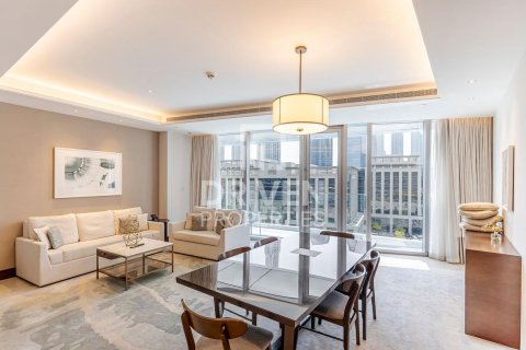Apartamento en The Address Sky View Towers, Downtown Dubai (Downtown Burj Dubai), Dubai, 2 dormitorios, 157.84 m², № 136105