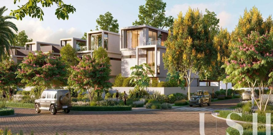 Villa in Dubai Land, Dubai 6 bedrooms, 720 sq.m. № 39329