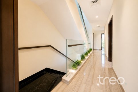Townhouse in Silver Springs, DAMAC Hills (Akoya by DAMAC), Dubai 6 bedrooms, 326.18 sq.m. № 134671 - photo 7