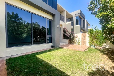 Townhouse in Dubai Hills Estate, Dubai 4 bedrooms, 223.52 sq.m. № 134666 - photo 10